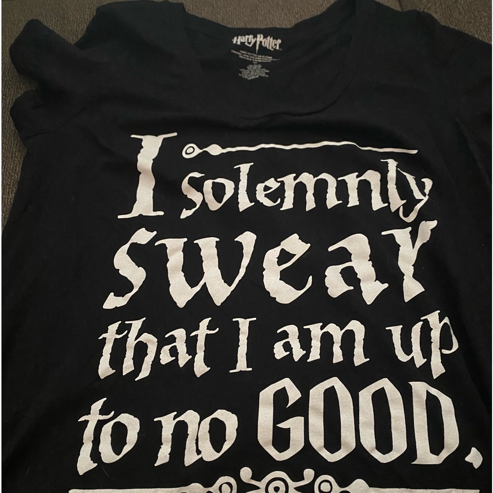 Woman’s T.  Torrid Harry Potter shirt plus size
